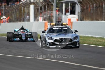 World © Octane Photographic Ltd. Formula 1 – Spanish GP - Race. Mercedes AMG Petronas Motorsport AMG F1 W09 EQ Power+ - Lewis Hamilton leads under safety car. Circuit de Barcelona-Catalunya, Spain. Sunday 13th May 2018.