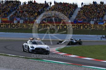 World © Octane Photographic Ltd. Formula 1 – Spanish GP - Race. Mercedes AMG Petronas Motorsport AMG F1 W09 EQ Power+ - Lewis Hamilton leads under safety car. Circuit de Barcelona-Catalunya, Spain. Sunday 13th May 2018.