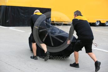 World © Octane Photographic Ltd. Formula 1 – Spanish GP - Friday Setup. Renault Sport F1 Team RS18 – new gearbox arrives in the paddock. Circuit de Barcelona-Catalunya, Spain. Friday 11th May 2018.