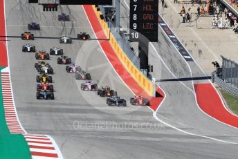 World © Octane Photographic Ltd. Formula 1 – United States GP – Race. Mercedes AMG Petronas Motorsport AMG F1 W09 EQ Power+ - Lewis Hamilton moves towards before Scuderia Ferrari SF71-H – Kimi Raikkonen takes the lead. Circuit of the Americas (COTA), USA. Sunday 21st October 2018.