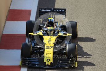 World © Octane Photographic Ltd. Formula 1 – Abu Dhabi GP - Practice 1. Renault Sport F1 Team RS19 – Nico Hulkenberg. Yas Marina Circuit, Abu Dhabi, UAE. Friday 29th November 2019.