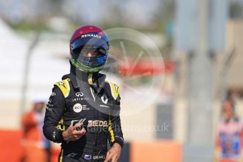 World © Octane Photographic Ltd. Formula 1 – Abu Dhabi GP - Practice 1. Renault Sport F1 Team RS19 – Daniel Ricciardo. Yas Marina Circuit, Abu Dhabi, UAE. Friday 29th November 2019.