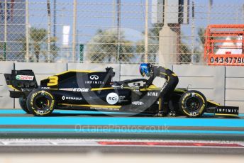 World © Octane Photographic Ltd. Formula 1 – Abu Dhabi GP - Practice 1. Renault Sport F1 Team RS19 – Daniel Ricciardo. Yas Marina Circuit, Abu Dhabi, UAE. Friday 29th November 2019.