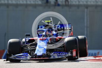 World © Octane Photographic Ltd. Formula 1 – Abu Dhabi GP - Practice 1. Scuderia Toro Rosso STR14 – Pierre Gasly. Yas Marina Circuit, Abu Dhabi, UAE. Friday 29th November 2019.