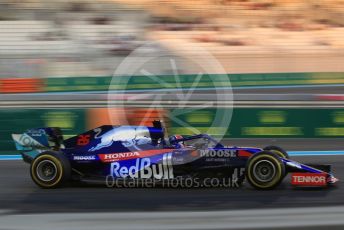 World © Octane Photographic Ltd. Formula 1 – Abu Dhabi GP - Practice 2. Scuderia Toro Rosso STR14 – Daniil Kvyat. Yas Marina Circuit, Abu Dhabi, UAE. Friday 29th November 2019.
