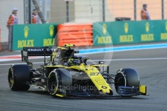 World © Octane Photographic Ltd. Formula 1 – Abu Dhabi GP - Practice 2. Renault Sport F1 Team RS19 – Nico Hulkenberg. Yas Marina Circuit, Abu Dhabi, UAE. Friday 29th November 2019.