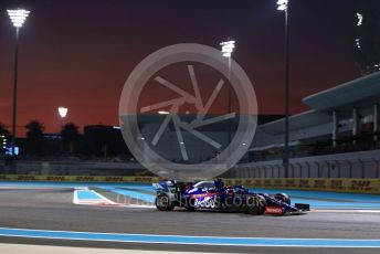 World © Octane Photographic Ltd. Formula 1 – Abu Dhabi GP - Practice 2. Scuderia Toro Rosso STR14 – Daniil Kvyat. Yas Marina Circuit, Abu Dhabi, UAE. Friday 29th November 2019.
