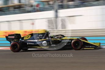 World © Octane Photographic Ltd. Formula 1 – Abu Dhabi GP - Practice 3. Renault Sport F1 Team RS19 – Nico Hulkenberg. Yas Marina Circuit, Abu Dhabi, UAE. Saturday 30th November 2019.