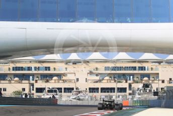 World © Octane Photographic Ltd. Formula 1 – Abu Dhabi GP - Practice 3. Renault Sport F1 Team RS19 – Daniel Ricciardo. Yas Marina Circuit, Abu Dhabi, UAE. Saturday 30th November 2019.