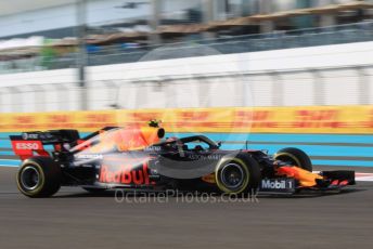 World © Octane Photographic Ltd. Formula 1 – Abu Dhabi GP - Practice 3. Aston Martin Red Bull Racing RB15 – Alexander Albon. Yas Marina Circuit, Abu Dhabi, UAE. Saturday 30th November 2019.