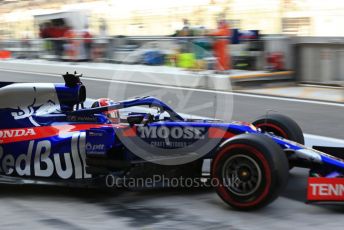 World © Octane Photographic Ltd. Formula 1 – Abu Dhabi GP - Practice 3. Scuderia Toro Rosso STR14 – Daniil Kvyat. Yas Marina Circuit, Abu Dhabi, UAE. Saturday 30th November 2019.