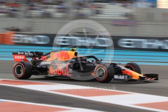 World © Octane Photographic Ltd. Formula 1 – Abu Dhabi GP - Qualifying. Aston Martin Red Bull Racing RB15 – Alexander Albon. Yas Marina Circuit, Abu Dhabi, UAE. Saturday 30th November 2019.