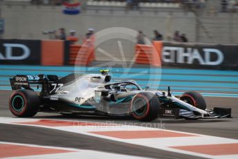 World © Octane Photographic Ltd. Formula 1 – Abu Dhabi GP - Qualifying. Mercedes AMG Petronas Motorsport AMG F1 W10 EQ Power+ - Valtteri Bottas. Yas Marina Circuit, Abu Dhabi, UAE. Saturday 30th November 2019.