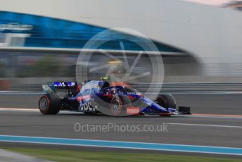World © Octane Photographic Ltd. Formula 1 – Abu Dhabi GP - Qualifying. Scuderia Toro Rosso STR14 – Pierre Gasly. Yas Marina Circuit, Abu Dhabi, UAE. Saturday 30th November 2019.