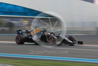 World © Octane Photographic Ltd. Formula 1 – Abu Dhabi GP - Qualifying. Haas F1 Team VF19 – Romain Grosjean. Yas Marina Circuit, Abu Dhabi, UAE. Saturday 30th November 2019.