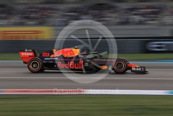 World © Octane Photographic Ltd. Formula 1 – Abu Dhabi GP - Qualifying. Aston Martin Red Bull Racing RB15 – Alexander Albon. Yas Marina Circuit, Abu Dhabi, UAE. Saturday 30th November 2019.