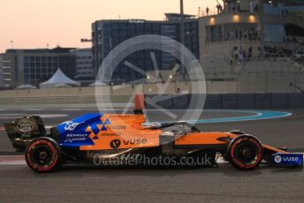 World © Octane Photographic Ltd. Formula 1 – Abu Dhabi GP - Qualifying. McLaren MCL34 – Carlos Sainz. Yas Marina Circuit, Abu Dhabi, UAE. Saturday 30th November 2019.