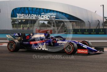 World © Octane Photographic Ltd. Formula 1 – Abu Dhabi GP - Qualifying. Scuderia Toro Rosso STR14 – Daniil Kvyat. Yas Marina Circuit, Abu Dhabi, UAE. Saturday 30th November 2019.