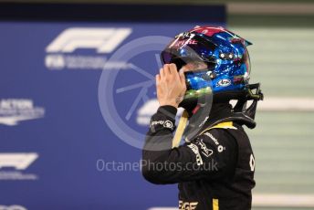 World © Octane Photographic Ltd. Formula 1 – Abu Dhabi GP - Qualifying. Renault Sport F1 Team RS19 – Daniel Ricciardo. Yas Marina Circuit, Abu Dhabi, UAE. Saturday 30th November 2019.