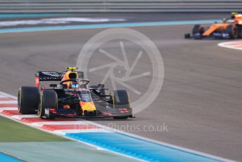 World © Octane Photographic Ltd. Formula 1 – Abu Dhabi GP - Race. Aston Martin Red Bull Racing RB15 – Alexander Albon and McLaren MCL34 – Lando Norris. Yas Marina Circuit, Abu Dhabi, UAE. Sunday 1st December 2019.