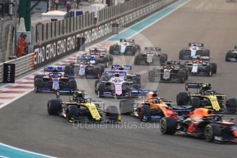 World © Octane Photographic Ltd. Formula 1 – Abu Dhabi GP - Race. The midfield pack at the race start. Yas Marina Circuit, Abu Dhabi, UAE. Sunday 1st December 2019.