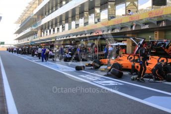 World © Octane Photographic Ltd. FIA Formula 2 (F2) – Abu Dhabi GP - Practice. The teams prepare in the pitlane. Yas Marina Circuit, Abu Dhabi, UAE. Friday 29th November 2019.