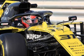 World © Octane Photographic Ltd. Formula 1 – Abu Dhabi Pirelli Tyre Test. Renault Sport F1 Team RS19 – Esteban Ocon. Yas Marina Circuit, Abu Dhabi, UAE. Tuesday 3rd December 2019.