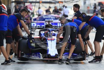 World © Octane Photographic Ltd. Formula 1 – Abu Dhabi Pirelli Tyre Test. Scuderia Toro Rosso STR14 – Daniil Kvyat. Yas Marina Circuit, Abu Dhabi, UAE. Tuesday 3rd December 2019.