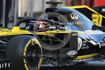 World © Octane Photographic Ltd. Formula 1 – Abu Dhabi Pirelli Tyre Test. Renault Sport F1 Team RS19 – Esteban Ocon. Yas Marina Circuit, Abu Dhabi, UAE. Tuesday 3rd December 2019.