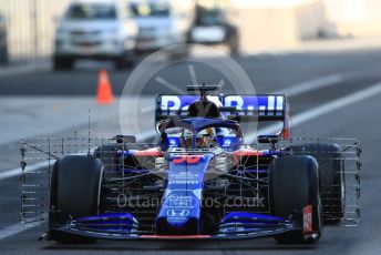World © Octane Photographic Ltd. Formula 1 – Abu Dhabi Pirelli Tyre Test. Scuderia Toro Rosso STR14 – Sean Gelael. Yas Marina Circuit, Abu Dhabi, UAE. Tuesday 3rd December 2019.
