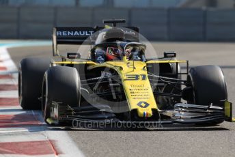 World © Octane Photographic Ltd. Formula 1 – Abu Dhabi Pirelli Tyre Test. Renault Sport F1 Team RS19 – Esteban Ocon. Yas Marina Circuit, Abu Dhabi, UAE. Wednesday 4th December 2019.