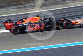 World © Octane Photographic Ltd. Formula 1 – Abu Dhabi Pirelli Tyre Test. Aston Martin Red Bull Racing RB15 – Alexander Albon. Yas Marina Circuit, Abu Dhabi, UAE. Wednesday 4th December 2019.
