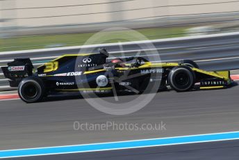 World © Octane Photographic Ltd. Formula 1 – Abu Dhabi Pirelli Tyre Test. Renault Sport F1 Team RS19 – Esteban Ocon. Yas Marina Circuit, Abu Dhabi, UAE. Wednesday 4th December 2019.