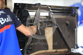 World © Octane Photographic Ltd. Formula 1 – Abu Dhabi GP - Setup. Scuderia Toro Rosso STR14. Yas Marina Circuit, Abu Dhabi, UAE. Thursday 28th November 2019.