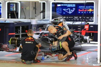 World © Octane Photographic Ltd. Formula 1 – Abu Dhabi GP - Pitlane. Aston Martin Red Bull Racing RB15 – Max Verstappen. Yas Marina Circuit, Abu Dhabi, UAE. Thursday 28th November 2019.