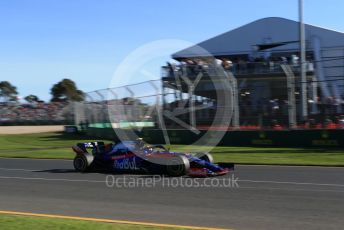 World © Octane Photographic Ltd. Formula 1 – Australian GP Practice 2. Scuderia Toro Rosso STR14 – Alexander Albon. Friday 15th Melbourne, Australia. Friday 15th March 2019.