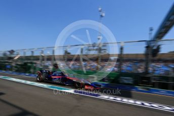 World © Octane Photographic Ltd. Formula 1 – Australian GP Practice 3. Scuderia Toro Rosso STR14 – Alexander Albon. Saturday 16th Melbourne, Australia. Saturday 16th March 2019.