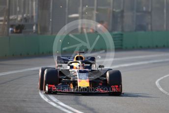 World © Octane Photographic Ltd. Formula 1 – Australian GP Qualifying. Aston Martin Red Bull Racing RB15 – Max Verstappen. Melbourne, Australia. Saturday 16th March 2019.