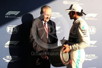 World © Octane Photographic Ltd. Formula 1 – Australian GP Qualifying. Mercedes AMG Petronas Motorsport AMG F1 W10 EQ Power+ - Lewis Hamilton. Melbourne, Australia. Saturday 16th March 2019.