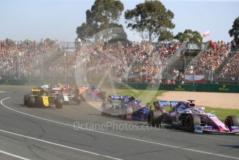 World © Octane Photographic Ltd. Formula 1 – Australian GP Race. Scuderia Toro Rosso STR14 – Daniil Kvyat, SportPesa Racing Point RP19 – Lance Stroll and Renault Sport F1 Team RS19 – Daniel Ricciardo. Melbourne, Australia. Sunday 17th March 2019.