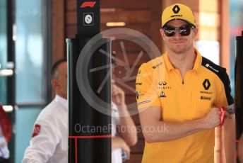 World © Octane Photographic Ltd. Formula 1 – Australian GP Paddock. Renault Sport F1 Team RS19 – Nico Hulkenberg. Melbourne, Australia. Sunday 17th March 2019.