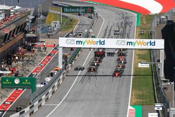 World © Octane Photographic Ltd. Formula 1 – Austrian GP - Race. Scuderia Ferrari SF90 – Charles Leclerc leads race start while Mercedes AMG Petronas Motorsport AMG F1 W10 EQ Power+ - Lewis Hamilton makes a bold move up the inside. Red Bull Ring, Spielberg, Styria, Austria. Sunday 30th June 2019