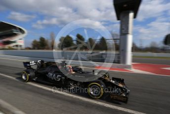 World © Octane Photographic Ltd. Formula 1 – Winter Testing - Test 1 - Day 2. Rich Energy Haas F1 Team VF19 – Kevin Magnussen. Circuit de Barcelona-Catalunya. Tuesday 19th February 2019.