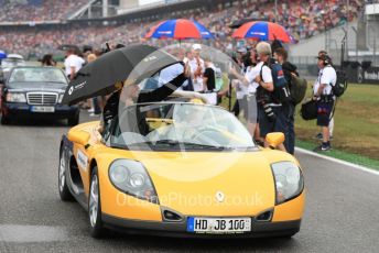 World © Octane Photographic Ltd. Formula 1 – German GP - Drivers Parade. Renault Sport F1 Team RS19 – Nico Hulkenberg. Hockenheimring, Hockenheim, Germany. Sunday 28th July 2019.
