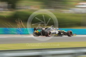 World © Octane Photographic Ltd. Formula 1 – Hungarian GP - Practice 1. Renault Sport F1 Team RS19 – Daniel Ricciardo. Hungaroring, Budapest, Hungary. Friday 2nd August 2019.