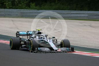 World © Octane Photographic Ltd. Formula 1 – Hungarian GP - Practice 2. Mercedes AMG Petronas Motorsport AMG F1 W10 EQ Power+ - Valtteri Bottas. Hungaroring, Budapest, Hungary. Friday 2nd August 2019.