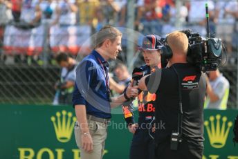 World © Octane Photographic Ltd. Formula 1 – Hungarian GP - Qualifying. Aston Martin Red Bull Racing RB15 – Max Verstappen and and Paul di Resta. Hungaroring, Budapest, Hungary. Saturday 3rd August 2019.