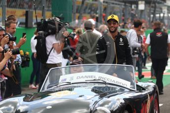 World © Octane Photographic Ltd. Formula 1 – Italian GP - Drivers Parade. Renault Sport F1 Team RS19 – Daniel Ricciardo. Autodromo Nazionale Monza, Monza, Italy. Sunday 8th September 2019.