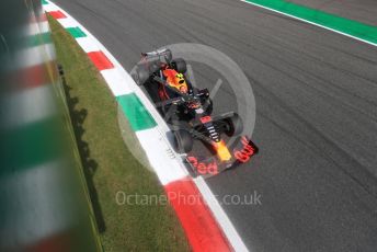 World © Octane Photographic Ltd. Formula 1 – Italian GP - Qualifying. Aston Martin Red Bull Racing RB15 – Alexander Albon. Autodromo Nazionale Monza, Monza, Italy. Saturday 7th September 2019.