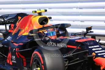 World © Octane Photographic Ltd. Formula 1 – Japanese GP - Qualifying. Aston Martin Red Bull Racing RB15 – Alexander Albon. Suzuka Circuit, Suzuka, Japan. Sunday 13th October 2019.